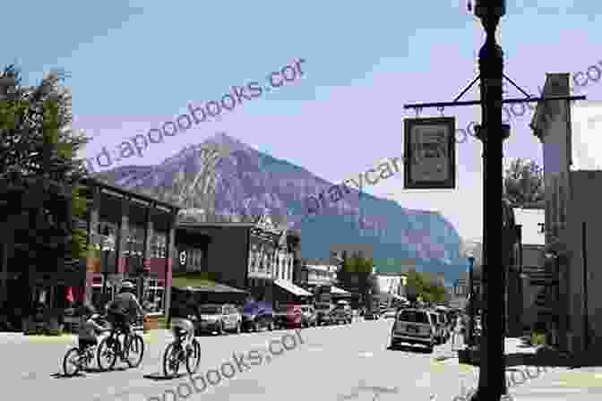 A Romantic Evening In The Historic Town Of Crested Butte Romantic Getaways In Southern Colorado